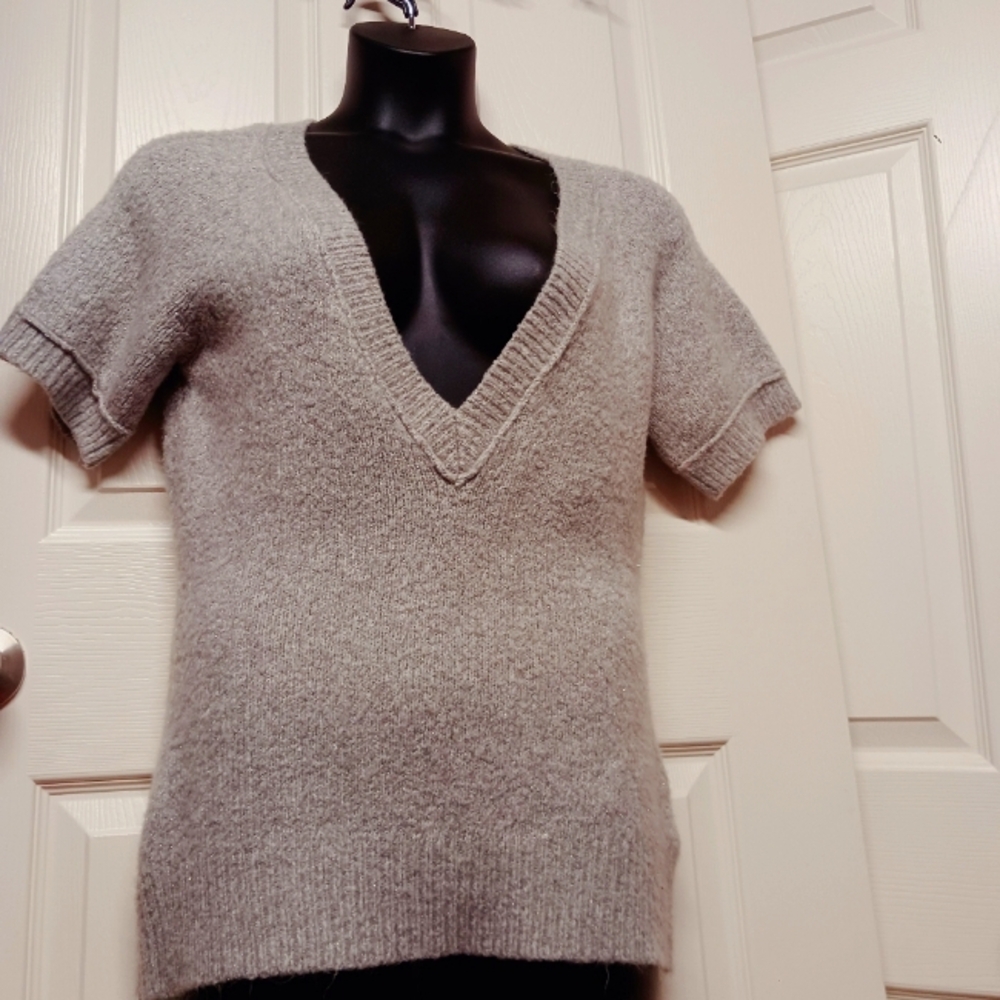 Women's Arizona Short V-neck Short Sleeve Sweater